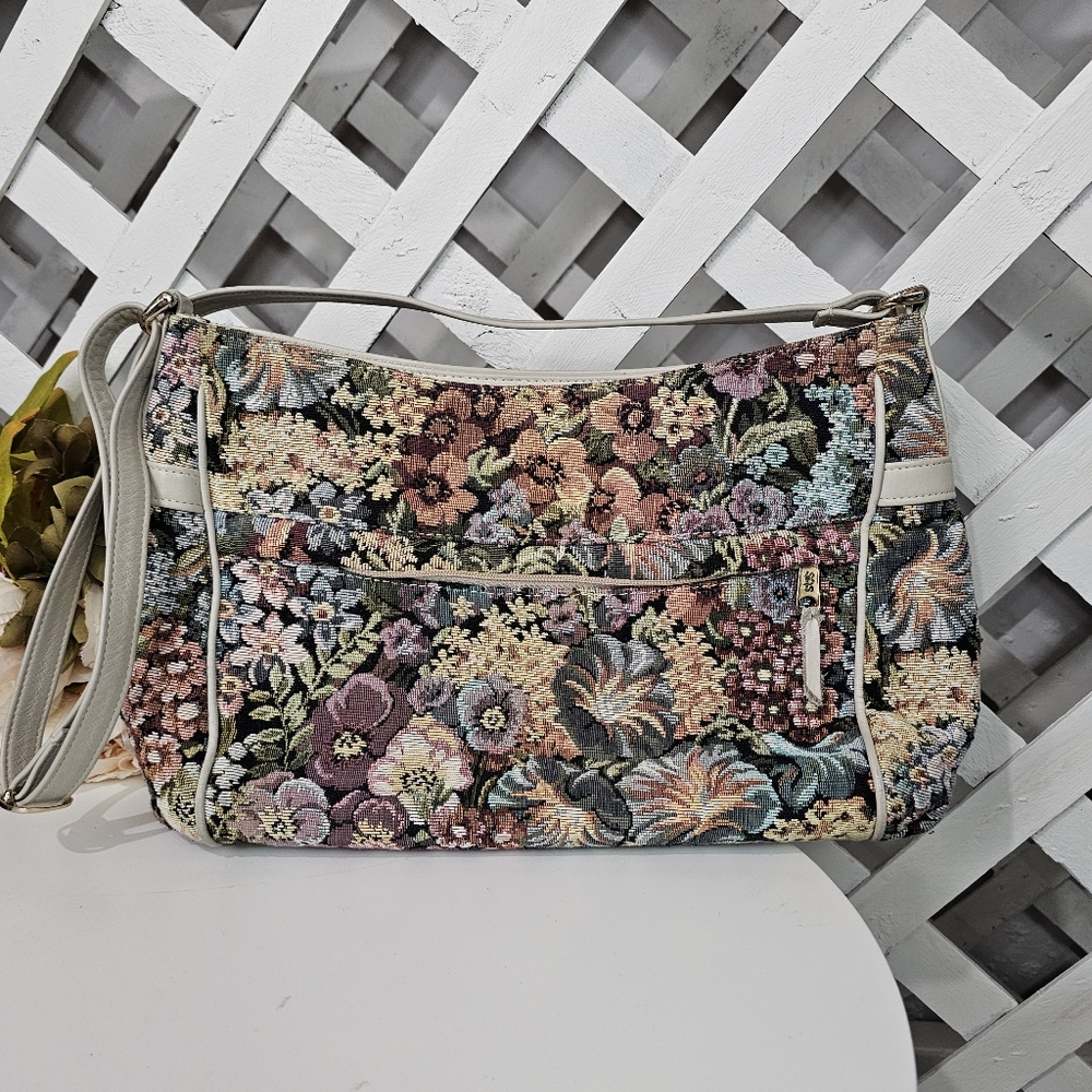 Vintage SAS Tapestry Handbag made in U.S.A